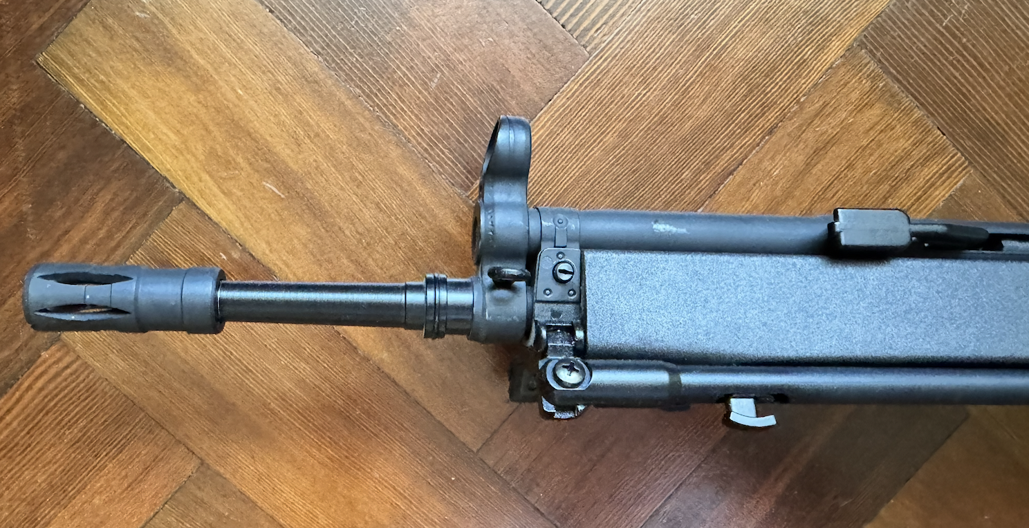 g9