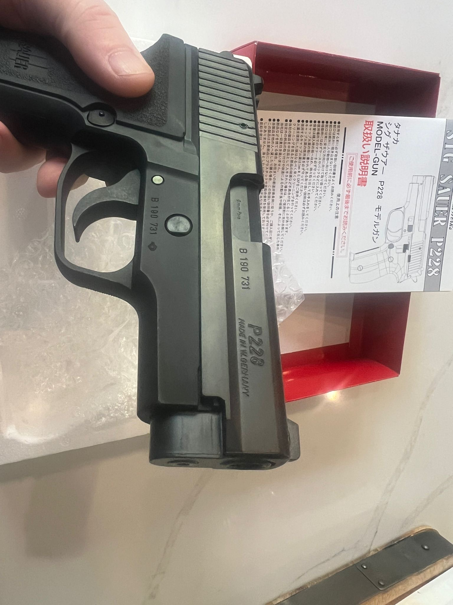 a96e94fd-b150-416e-a70d-25e7f4786b65