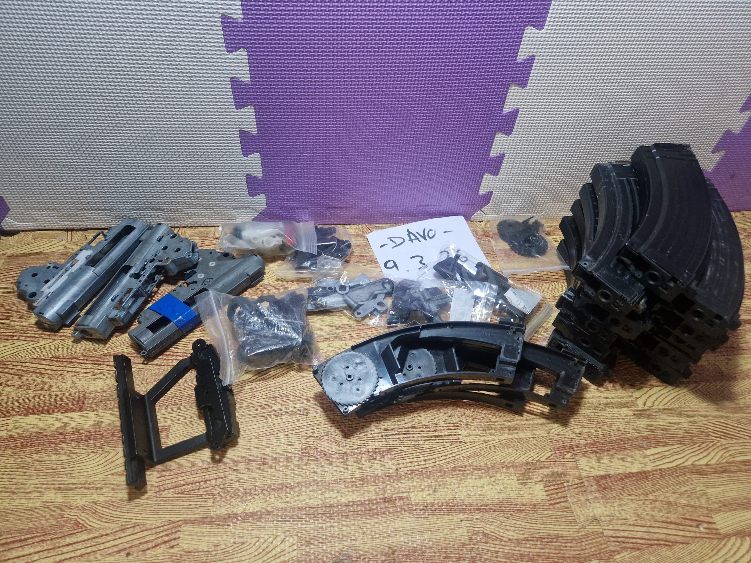 bitx box 3 (more ak bits)